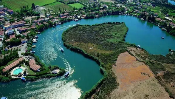 Dalyan Kanalı’nda Çevreci Dönüşüm: Tekneler Elektrikli Oluyor!