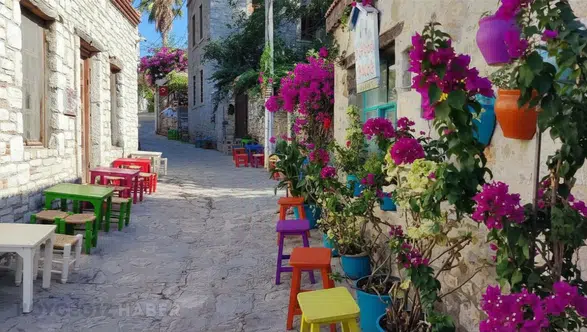 Eski Datça 2026: Begonvilli Sokaklarda Zamana Yolculuk