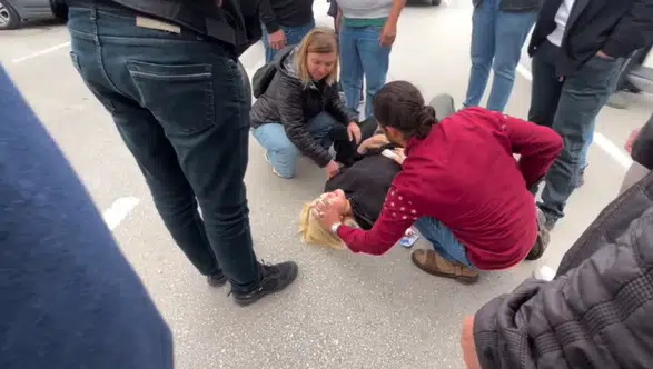 Fethiye Otogar Önünde Motosiklet Kazası: Kask Hayat Kurtardı!