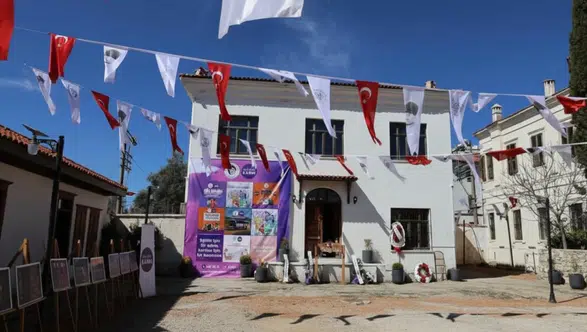 Ula’da Mor Avlu heyecanı: Muammer Ağa Kadın Konağı açıldı