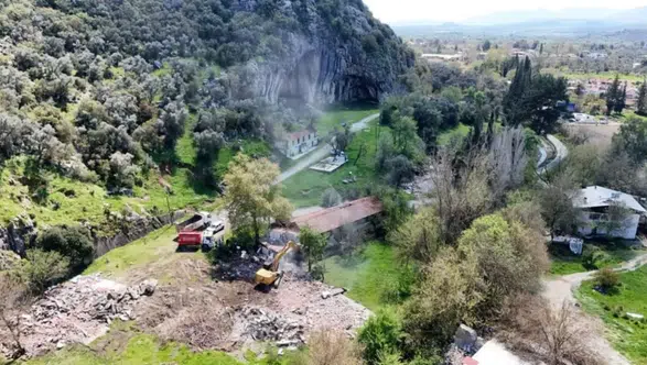 Seydikemer Girmeler Kaplıcası: Tarihi Alanda İlk Kazma Vuruldu!