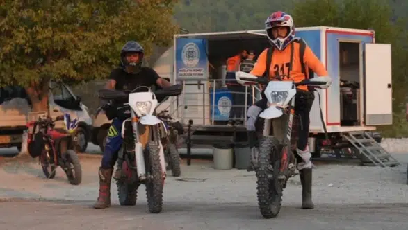 Motorcular Yangın Söndürme Ekiplerine Koştu