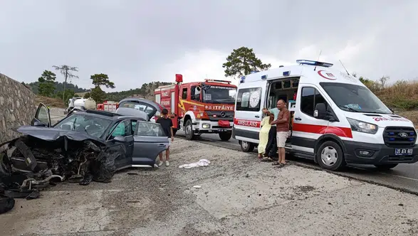 Denizli'de Trafik Kazası 2 Kişi Hayatını Kaybetti!