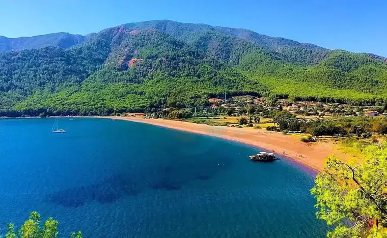 ​KÖYCEĞİZ’İN KALBİNDE SAKLI BİR DÜNYA: EKİNCİK KOYU'NUN DERİNLİKLERİNDE NELER GİZLİ ?