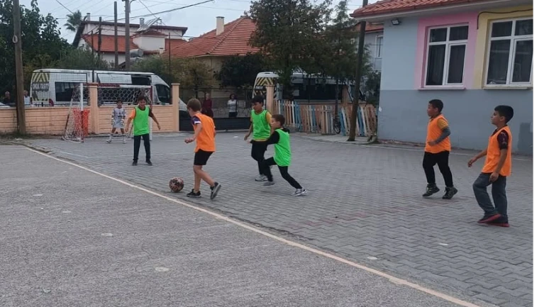 Köyceğiz Atatürk İlkokulu’nda Cumhuriyet Kupası Heyecanı Başladı