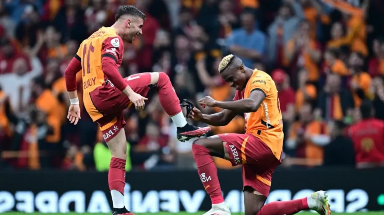 Galatasaray'ın Ajax Kadrosu belli oldu! Yıldız isimler Yok