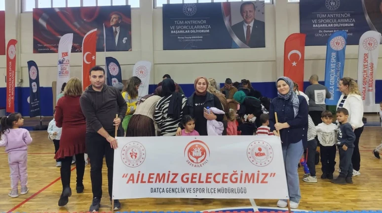 Datça’da “Her Köy Bir Sahne, Her Çocuk Bir Yıldız” Tiyatro Gösterisi