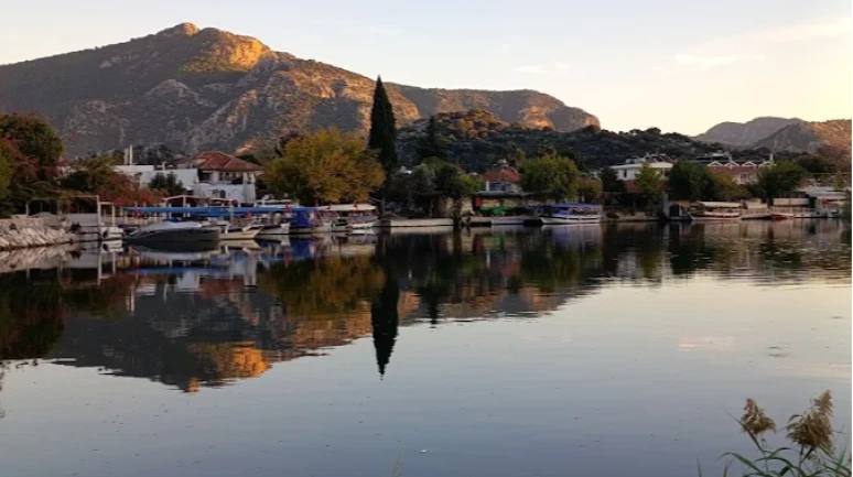 Köyceğiz’e Nasıl Gidilir, Nereye Yakın?
