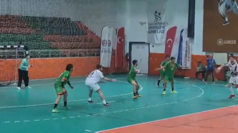 Köyceğiz Belediye Evinde Trabzon’a Yenildi