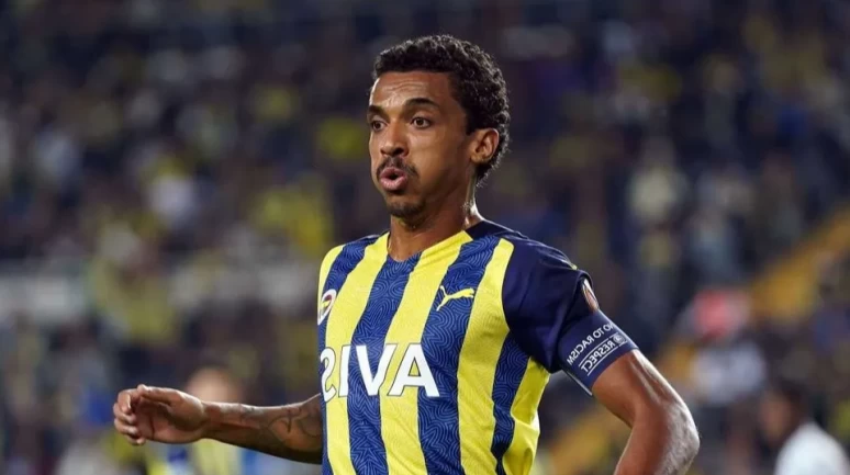 Eski Fenerbahçeli Futbolcu Luiz Gustavo Kalp Krizi Geçirdi