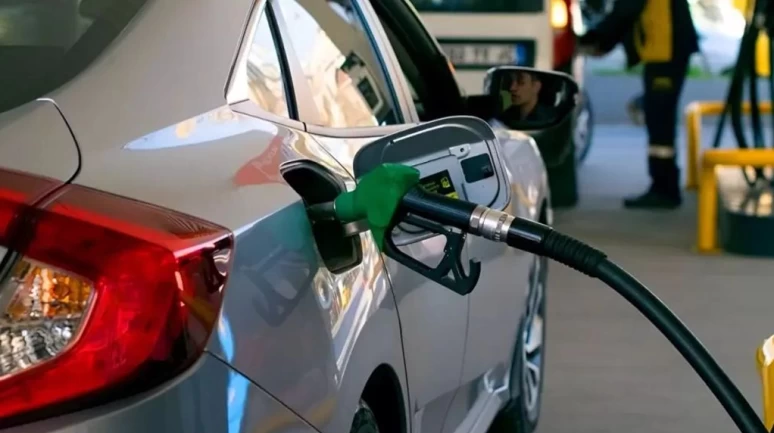 Motorin ve Otogaza Büyük İndirim! Akaryakıt Fiyatlarında 8 Nisan Sürprizi