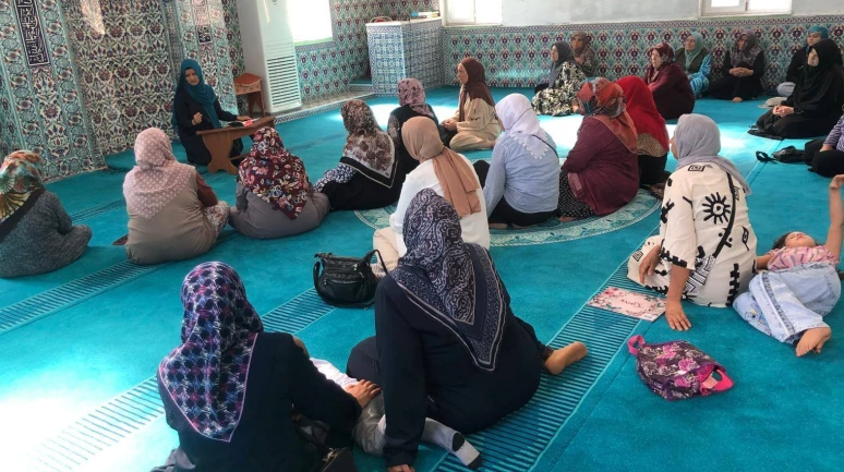 Köyceğiz’de Kadınlar ve Öğrenciler İçin Miraç Kandili Programı Düzenlendi