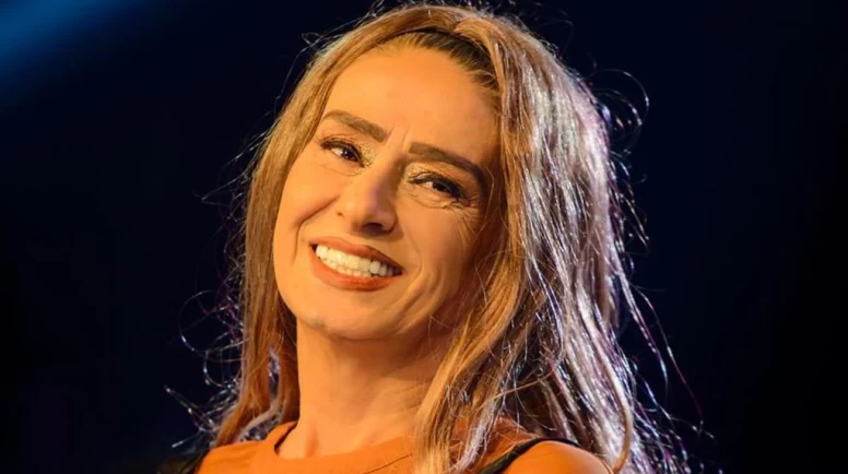 Yıldız Tilbe'den Radikal Karar: Saçlarını Kestirdi, Takipçileri İkiye Bölündü