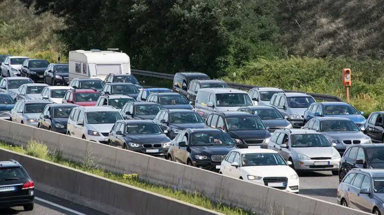 Benzine Zam mı Geldi? 30 Ekim 2025 Akaryakıt Fiyatları: İstanbul ve Ankara Güncel Benzin Litre Fiyatı