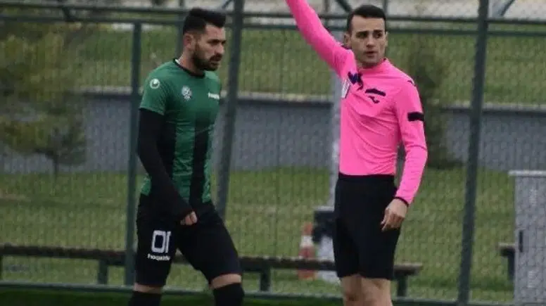 Bedirhan Efeakdoğan Kimdir? Hakemlik Geçmişi, Görev Aldığı Ligler, Aslen Nereli