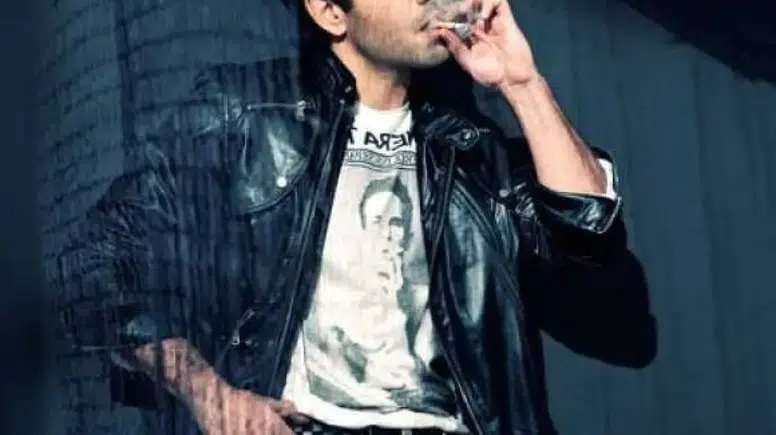 Buğra Gülsoy Kimdir? Kaç Yaşında, Nereli, Hangi Dizilerde ve Filmlerde Rol Aldı?