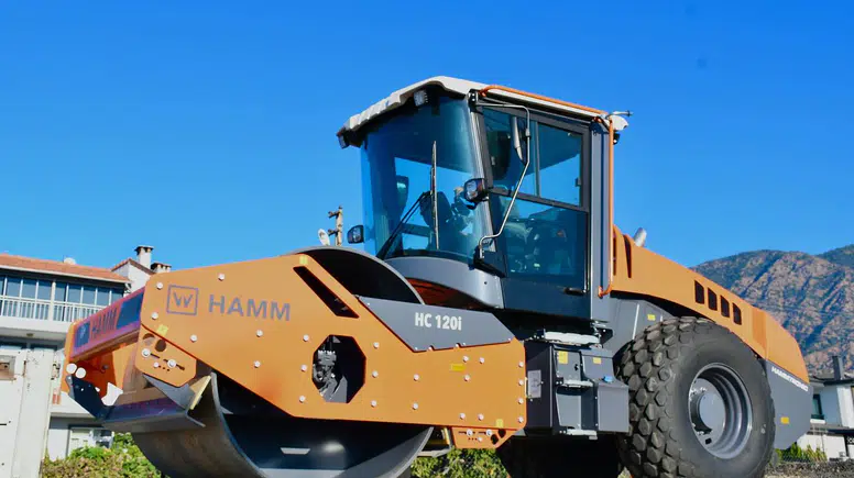 Köyceğiz Belediyesi Envanterine Yeni Yol Silindiri Katıldı