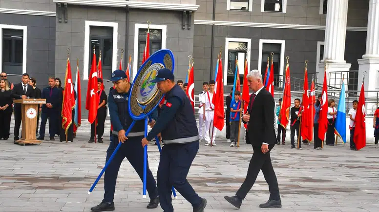 Köyceğiz Belediyesi’nde 10 Kasım Töreni: Atatürk’e Saygı, Cumhuriyet’e Bağlılık Mesajı