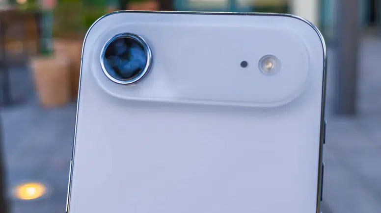 iPhone Air'i inceledim. İşte keşfettiğim 3 şey