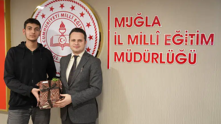 Köyceğiz Fen Lisesi Öğrencisi Furkan Eşmeli İl Birincisi Oldu