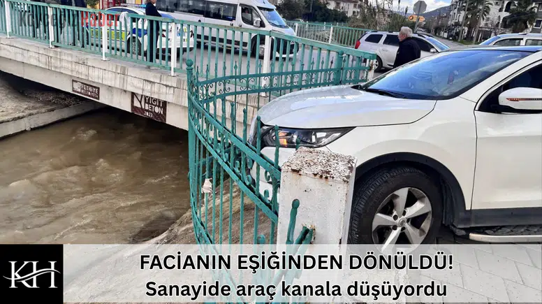 Fethiye’de Korkutan Kaza : Araç Bariyerlerde Asılı Kaldı