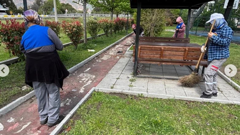 Köyceğiz Belediyesi Mahalle Mahalle Temizlik Seferberliği Başlattı