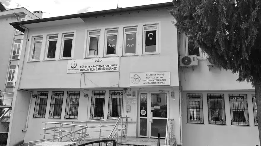 Menteşe Emirbeyazıt'ta Sağlık Merkezi Tepkisi: Taşınmasın!