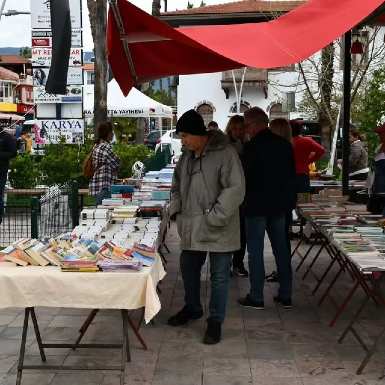 Köyceğiz'de Çocuk Kitapları Kültür ve Sanat Festivali Başladı: Başkan Ali Erdoğan'dan Ziyaret 1