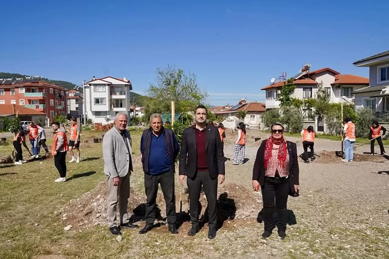 Ortaca Meslek Yüksekokulu Fidan Dikti, Evren Tezcan'da Eşlik Etti 3