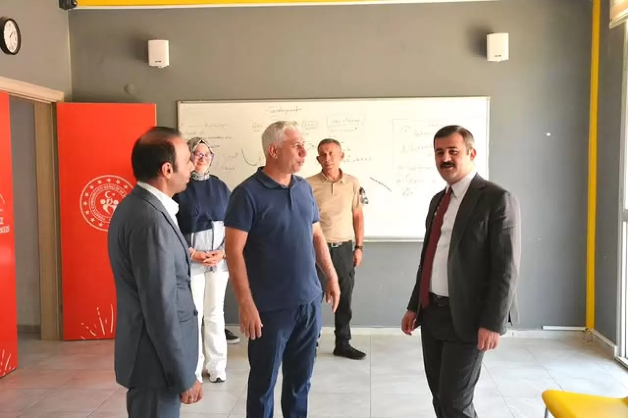 Kaymakam Mert Kumcu’dan Köyceğiz Gençlik Merkezi’ne Ziyaret 1