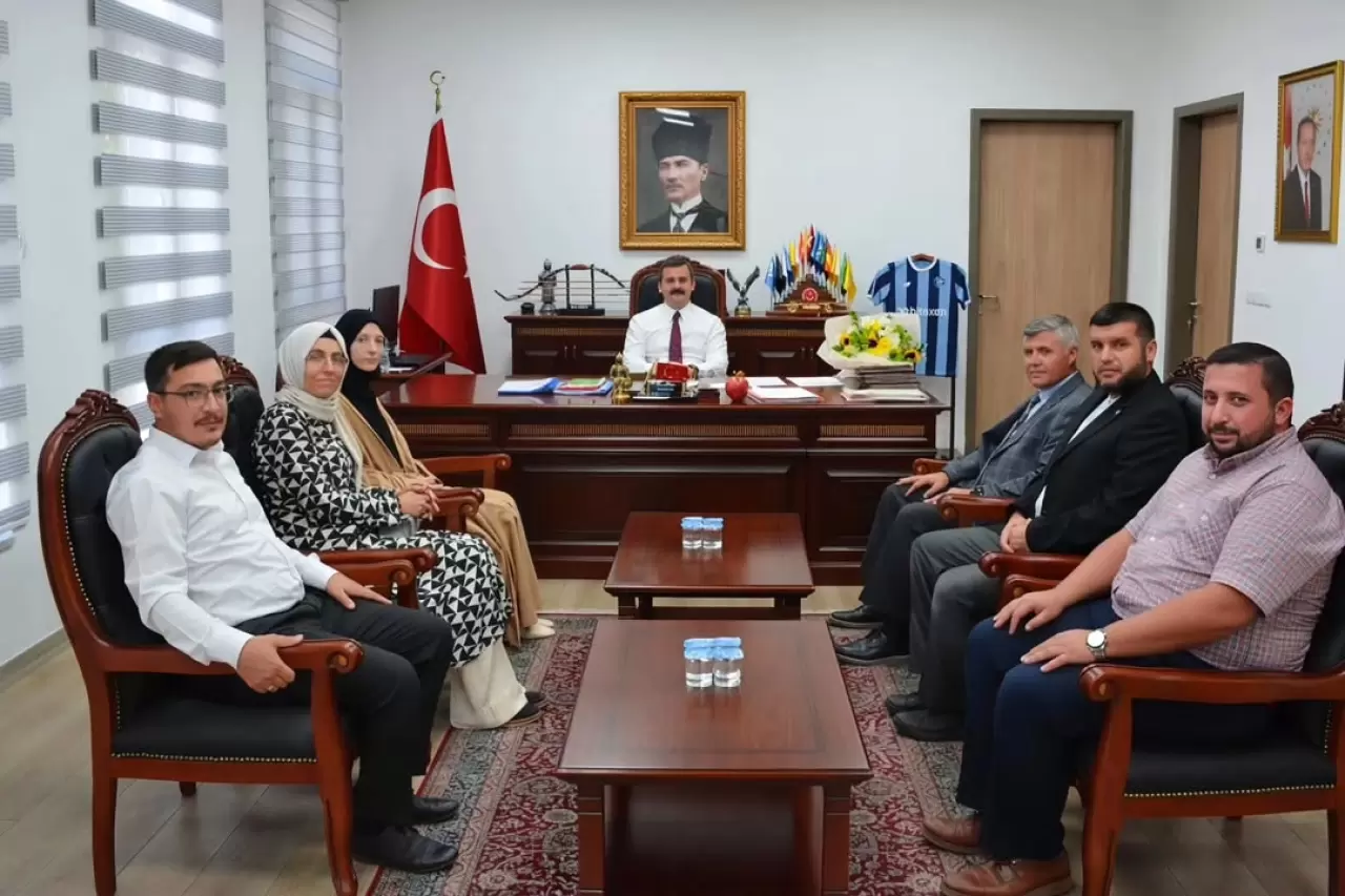 Mevlid-i Nebi Haftasında Anlamlı Ziyaret: Müftü Ahmet Karagöz’den Kaymakam Mert Kumcu’ya Nezaket Ziyareti 2