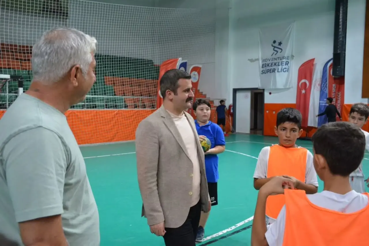 Köyceğiz Kaymakamı Mert Kumcu Genç Sporcularla Buluştu: Spor Kurslarına Moral Ziyareti 3