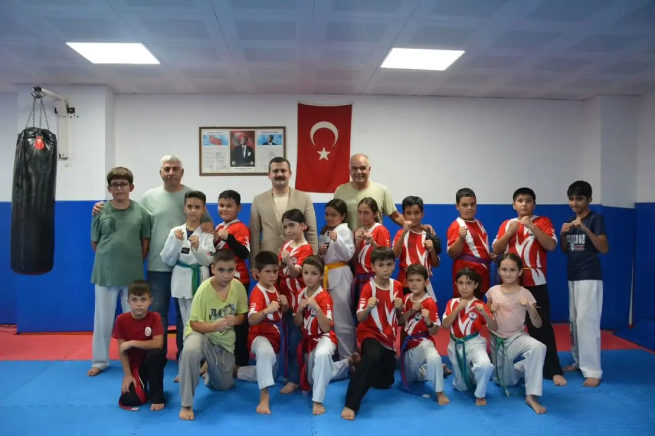 Köyceğiz Kaymakamı Mert Kumcu Genç Sporcularla Buluştu: Spor Kurslarına Moral Ziyareti 4