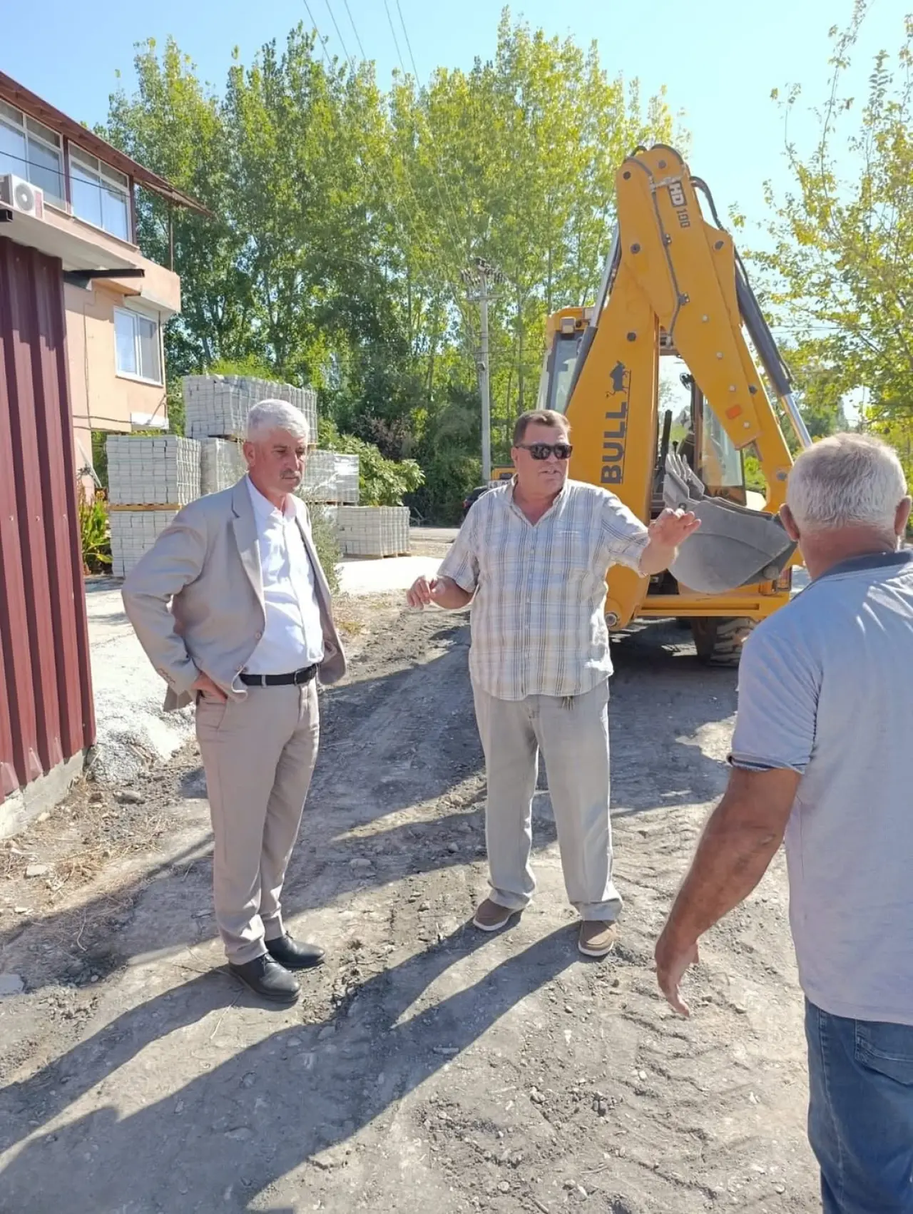 Köyceğiz Ulucami Mahallesi’nde Parke Çalışmaları Sürüyor: Belediye Başkanı Ali Erdoğan Sahada 1