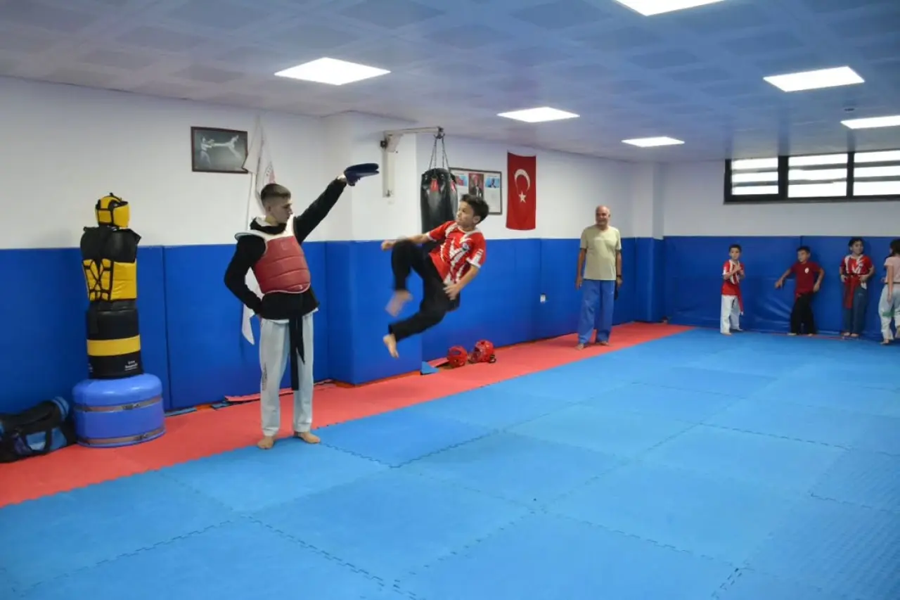 Köyceğiz Kaymakamı Mert Kumcu Genç Sporcularla Buluştu: Spor Kurslarına Moral Ziyareti 2