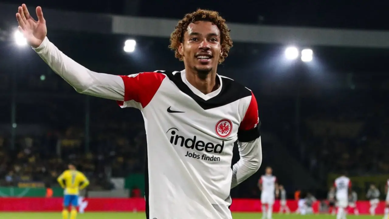 Hugo Ekitike Kimdir? Liverpool’un Genç Forveti Kaç Yaşında, Nereli, Hangi Takımlarda Oynadı? 3