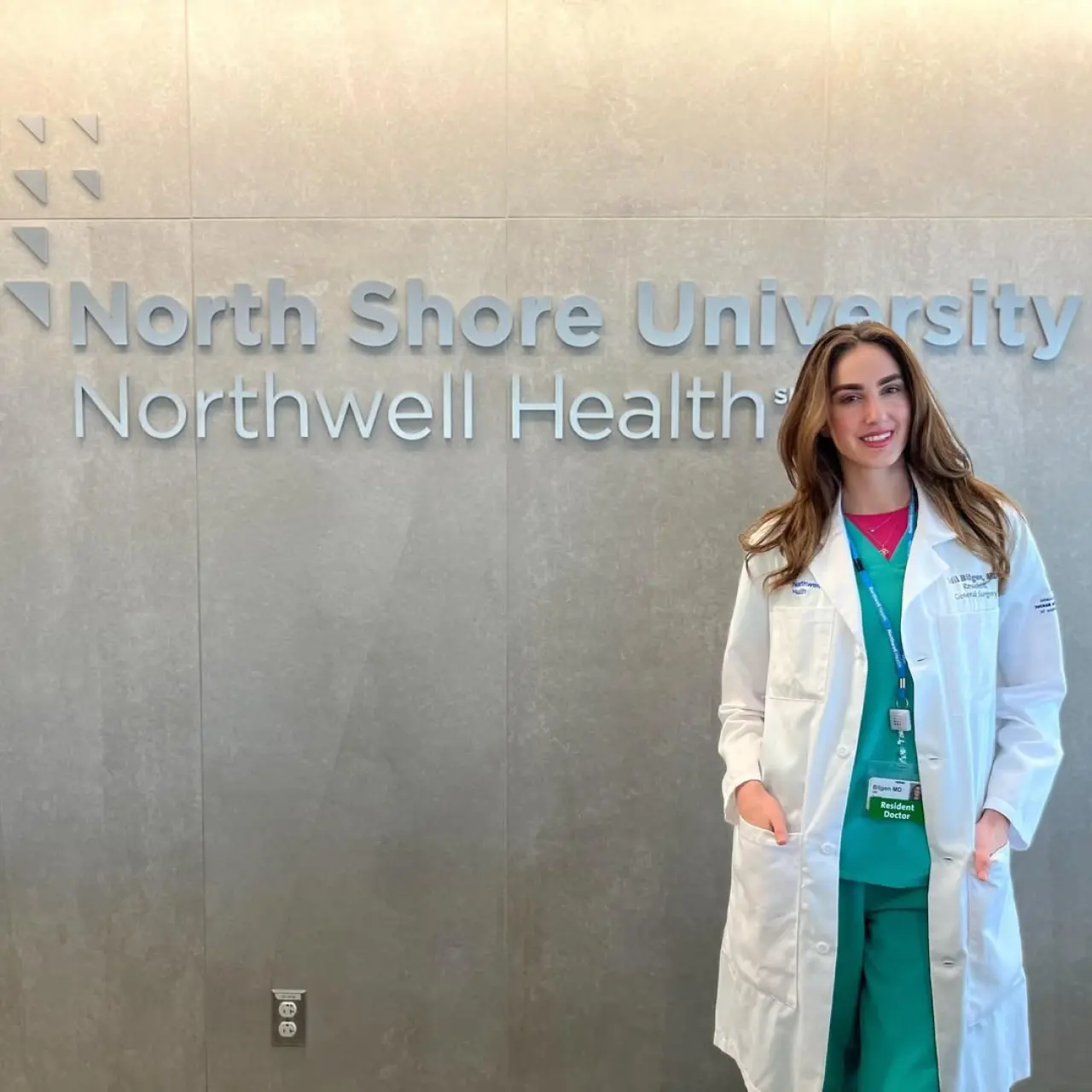 Miss Turkey 2024 Güzeli İdil Bilgen, New York’ta Cerrahi İhtisasa Başladı 6