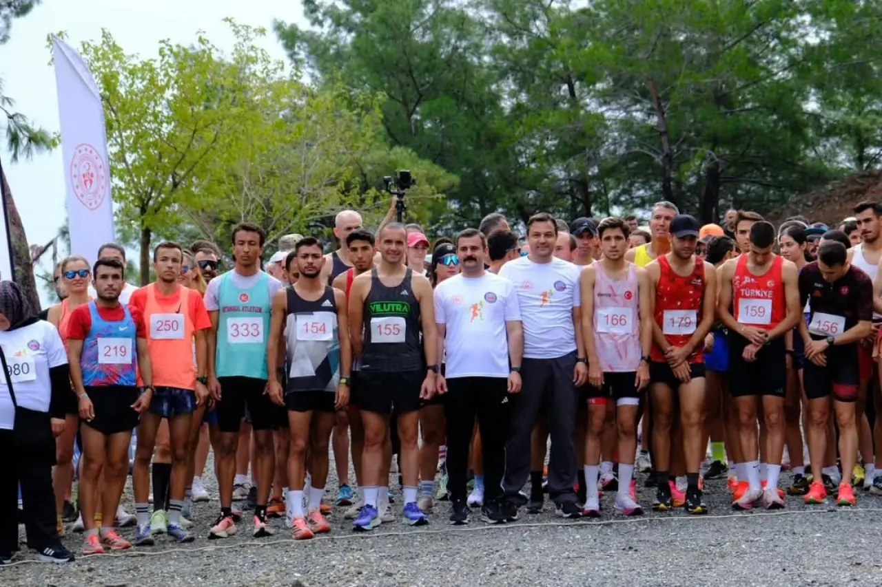 Köyceğiz’de Cumhuriyet Koşusu: 102. Yıla Özel Etkinlikte Yoğun Katılım 1