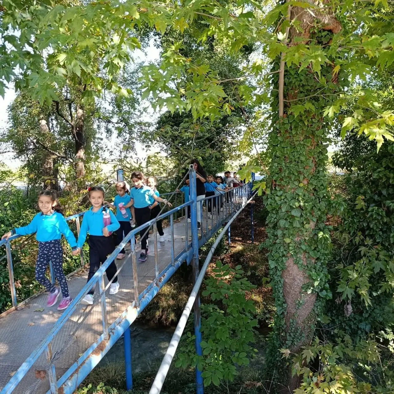 Köyceğiz İlk-Ortaokulu’nda Dünya Yürüyüş Günü Kutlandı: Öğrencilerle Farkındalık Yürüyüşü Yapıldı 2