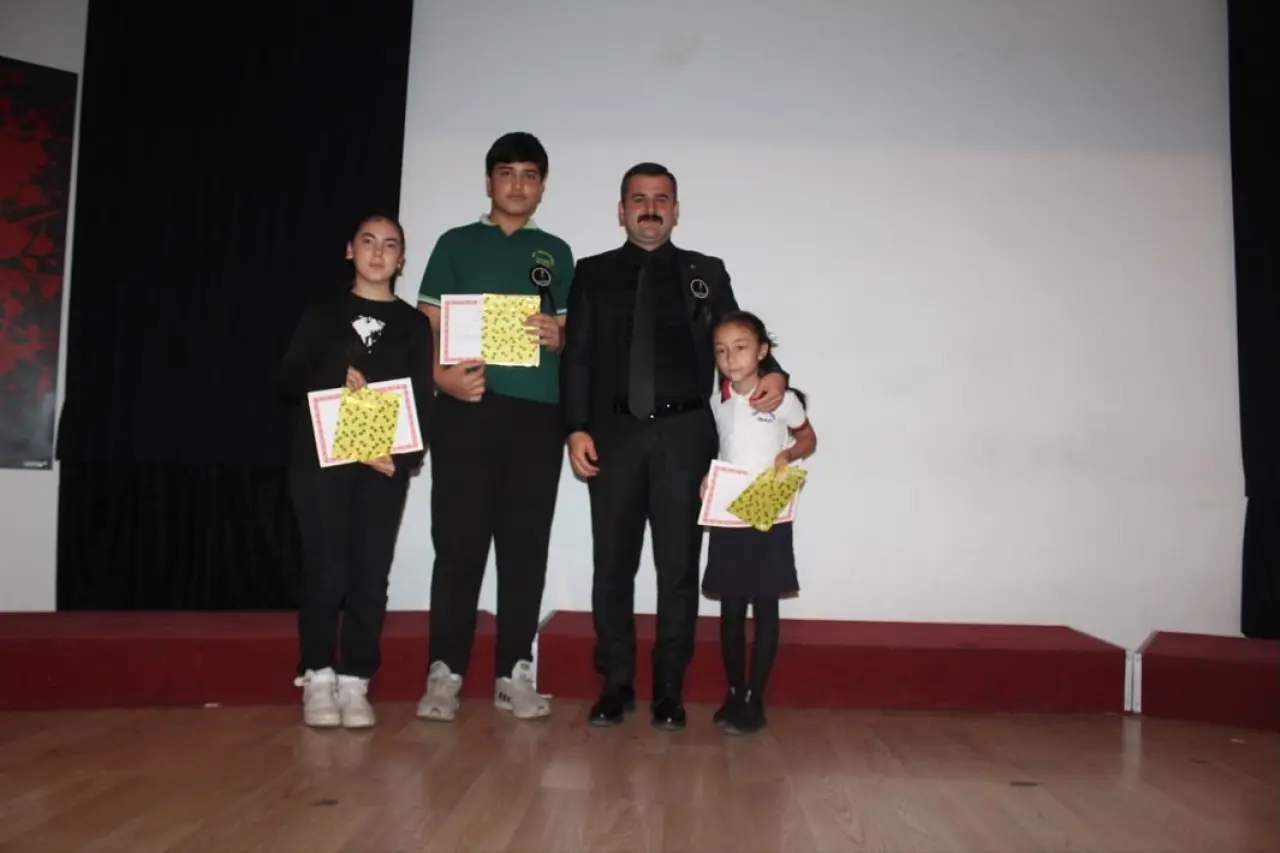 Köyceğiz Halk Eğitim Merkezi’nde 10 Kasım Programı Düzenlendi 1