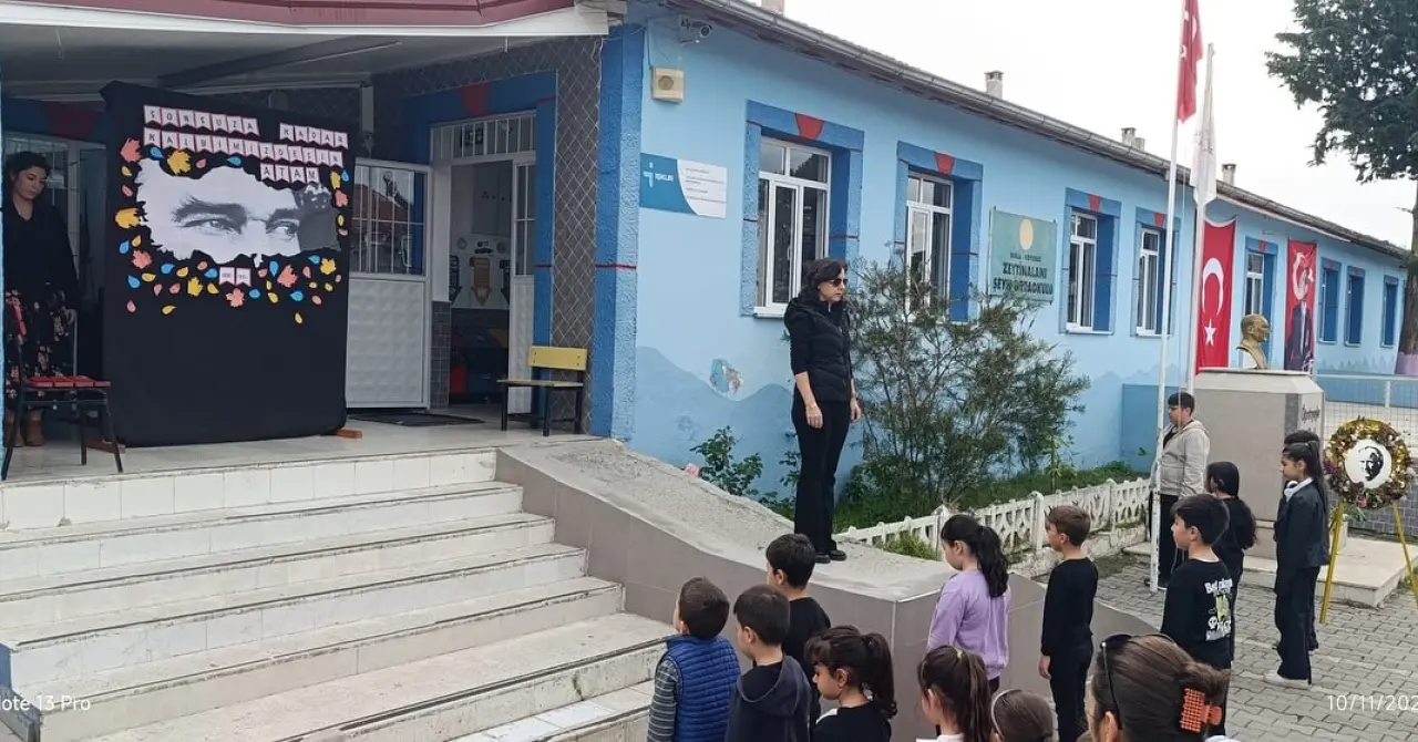 Zeytinalanı Şeyh İlk-Ortaokulu’nda 10 Kasım Töreni Düzenlendi 2