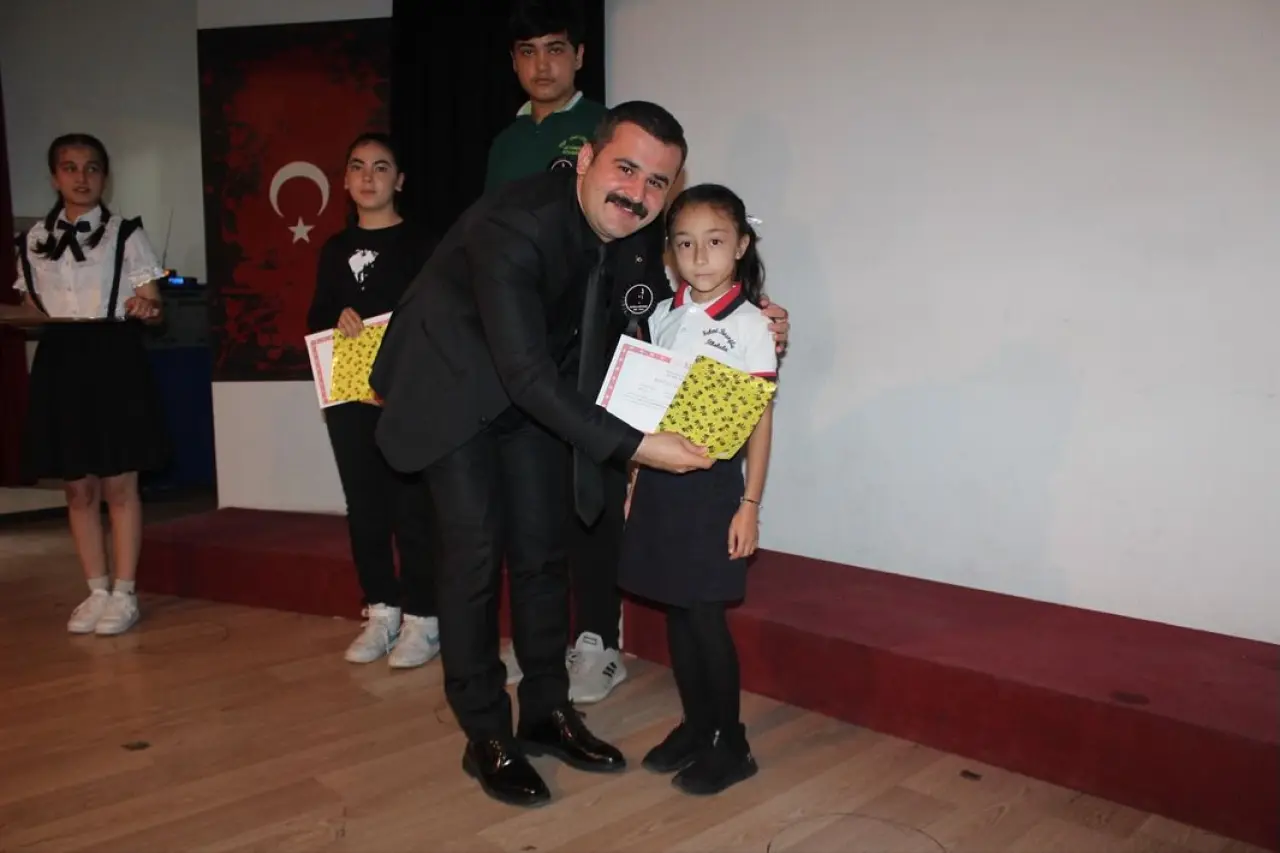 Köyceğiz Halk Eğitim Merkezi’nde 10 Kasım Programı Düzenlendi 9