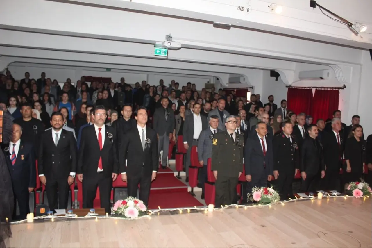 Köyceğiz Halk Eğitim Merkezi’nde 10 Kasım Programı Düzenlendi 4