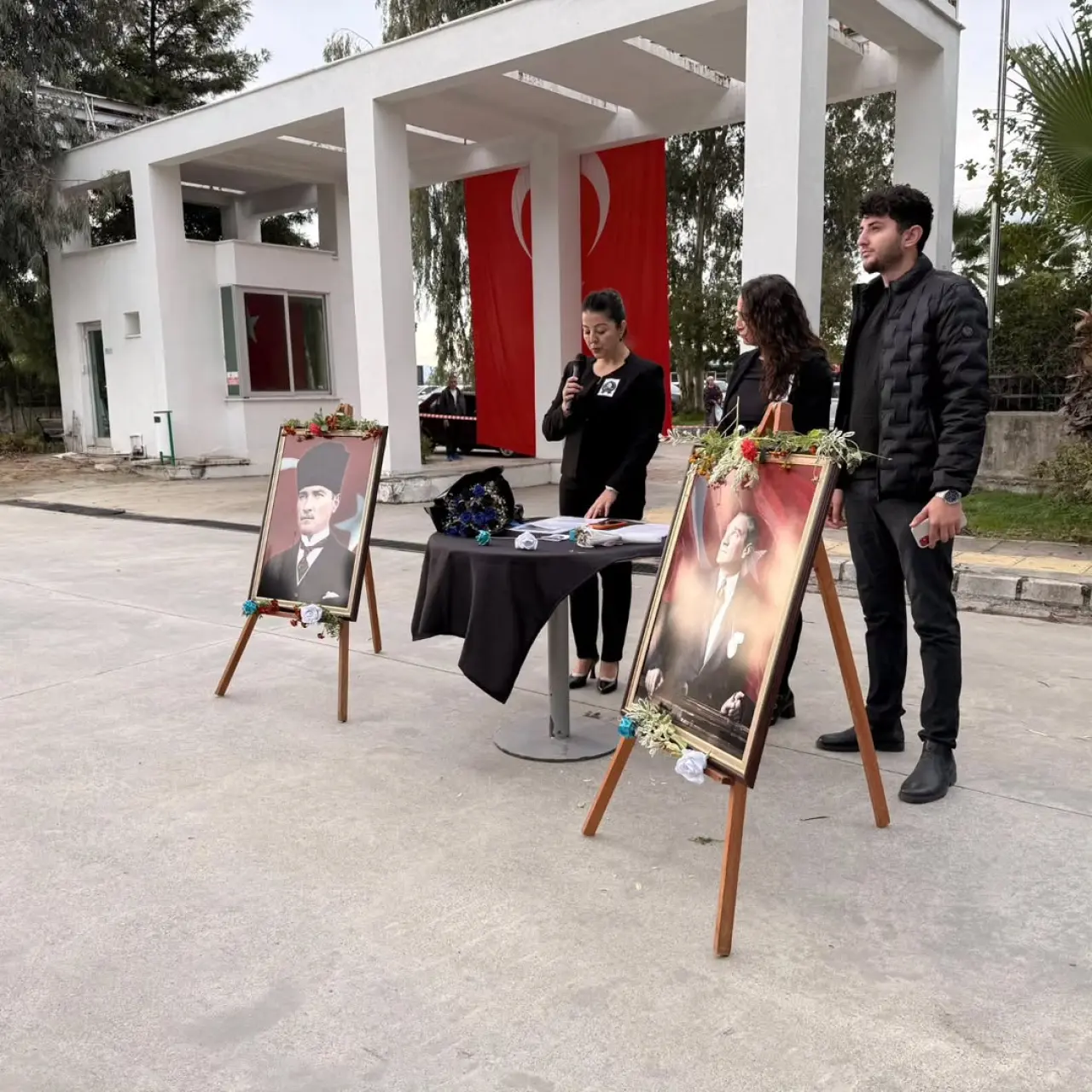 Köyceğiz Devlet Hastanesi’nde 10 Kasım Saygı Duruşu Gerçekleştirildi 2