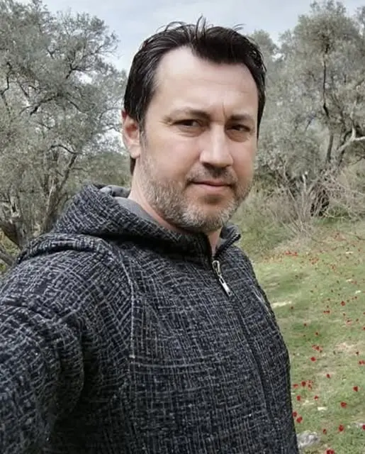 Yatağan Stratonikeia Antik Kenti Kavşağı’nda meydana gelen trafik kazasında, ilçenin tanınmış esnaflarından Sinan Tunceli hayatını kaybetti.