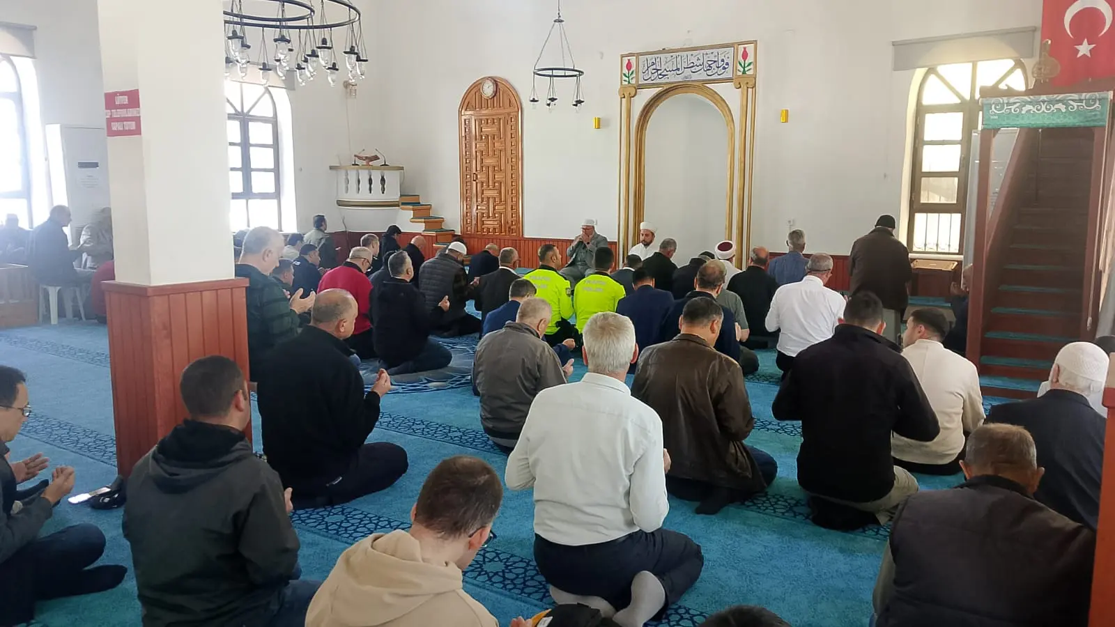 Türk Polis Teşkilatı’nın 181. kuruluş yıl dönümü vesilesiyle Köyceğiz Merkez Hacıbey Camii’nde Mevlid-i Şerif programı düzenlendi.