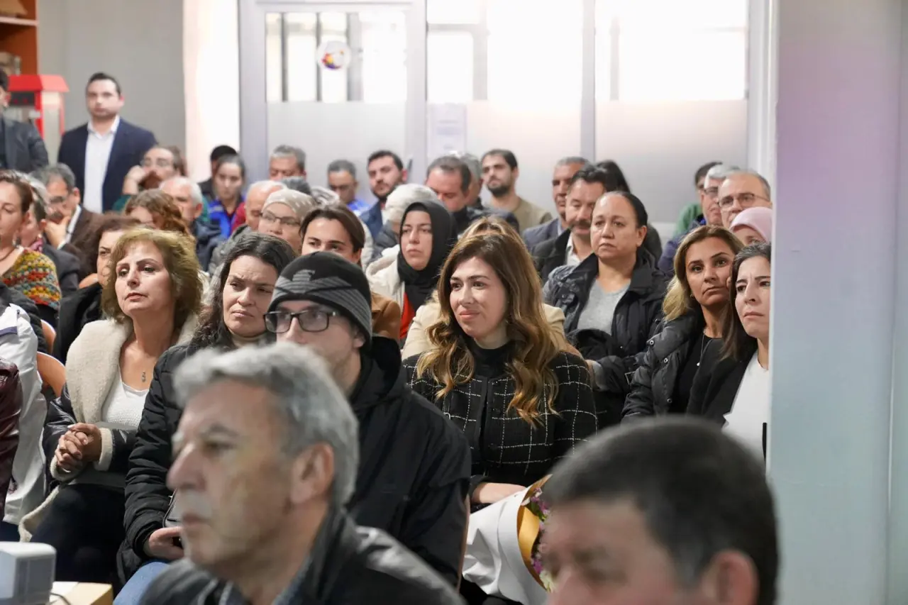 Ortaca Kent Konseyi Olağan Genel Kurulu, geniş bir katılımla tamamlandı. Şeffaflık ve katılımcı demokrasi vurgusunun yapıldığı toplantı detaylarını hemen oku!