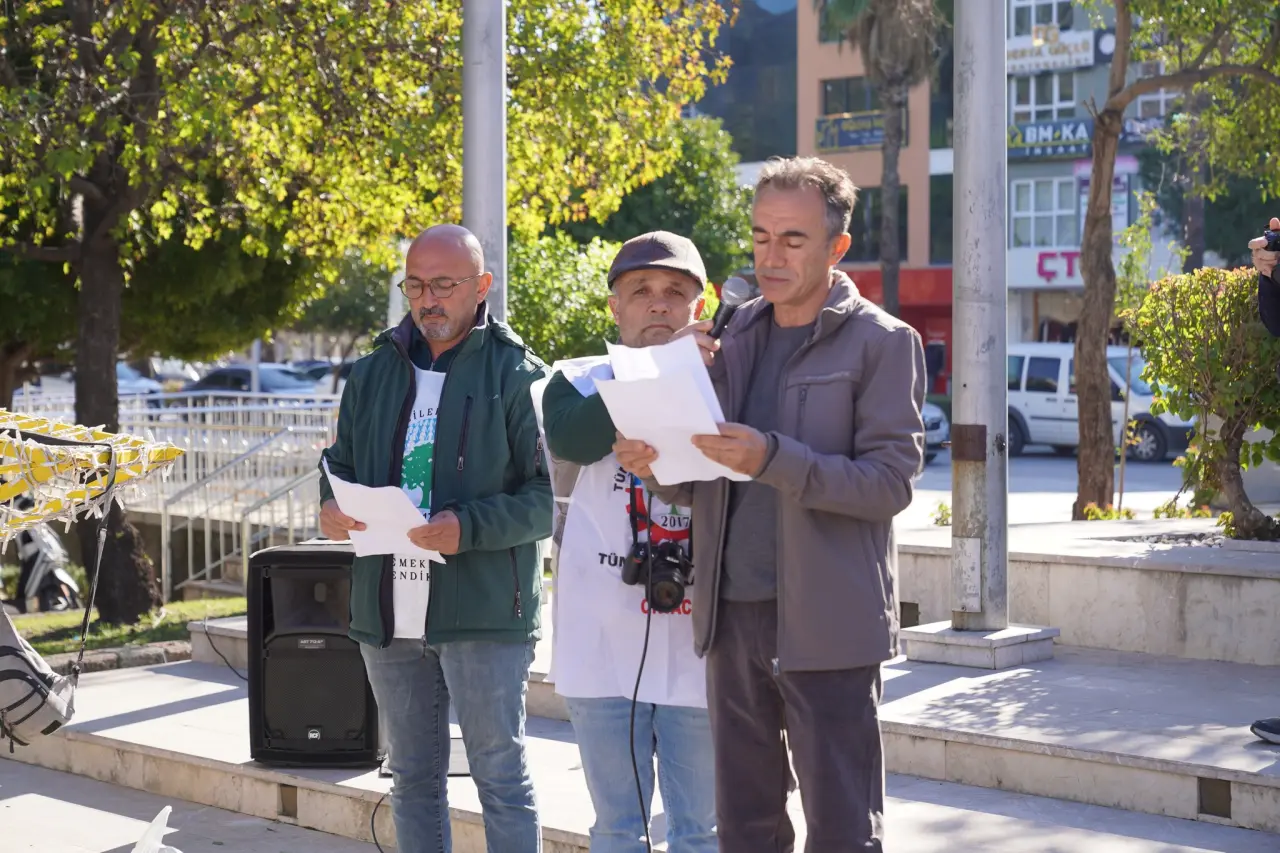 Köyceğiz ve Ortaca’da Emeklilerden “Geçinemiyoruz” Eylemi Yapıldı!