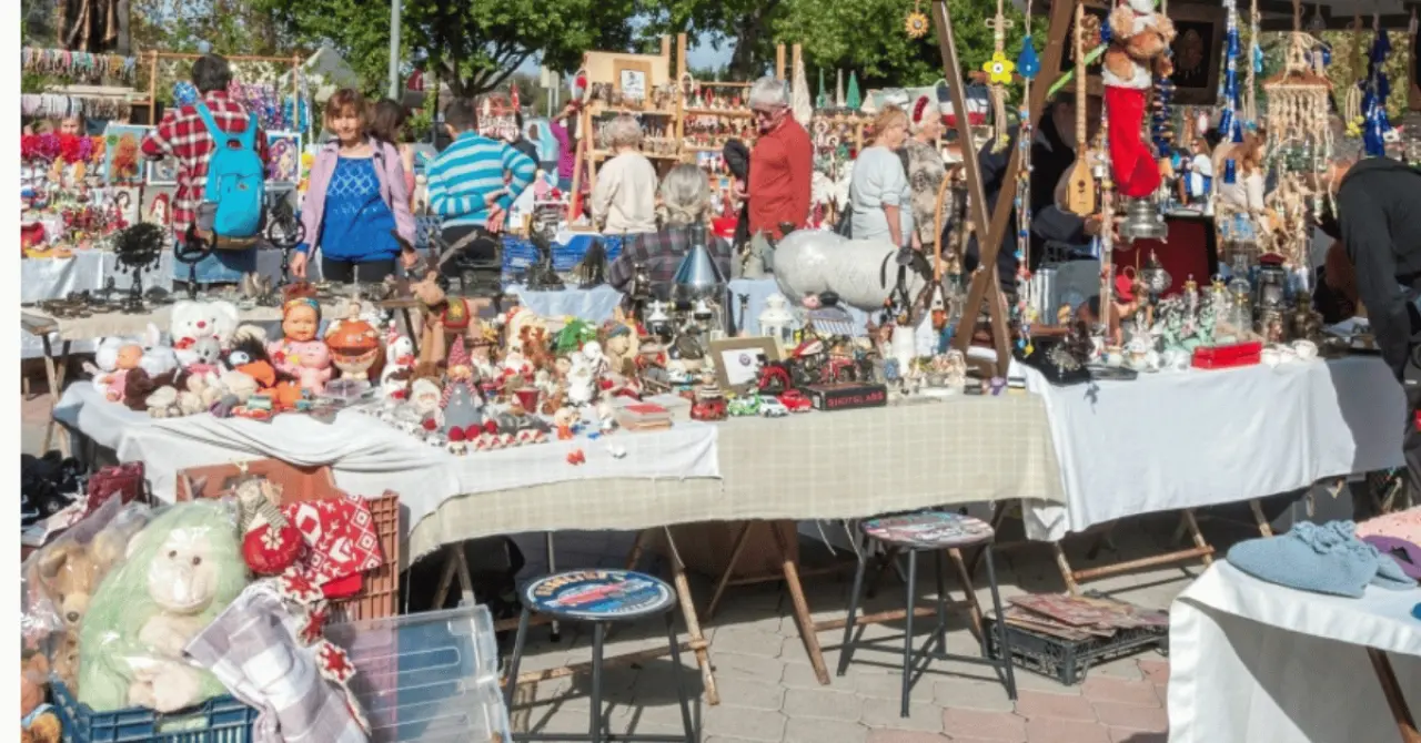 Ortaca Belediyesi’nin 29 Kasım Cumartesi günü Dalyan Cumhuriyet Meydanı’nda düzenleyeceği Christmas Pazarı 09.00–18.00 saatleri arasında kurulacak., ortaca ikinci el pazarı, 2. el yılbaşı yeni yıl pazarı