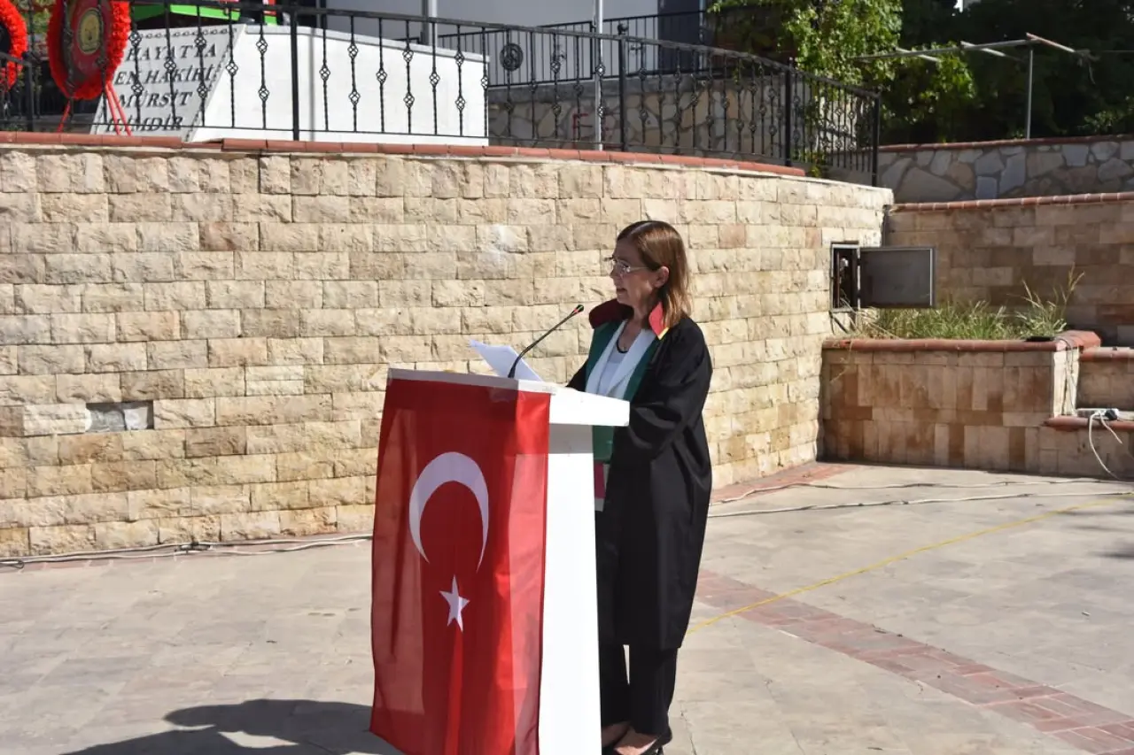 Muğla Barosu Yatağan Temsilcisi Av. Nüket Katırcı Balkaya, Dünya Çocuk Hakları Günü’nde çocuk işçiliği ve hak ihlallerine dikkat çekti.